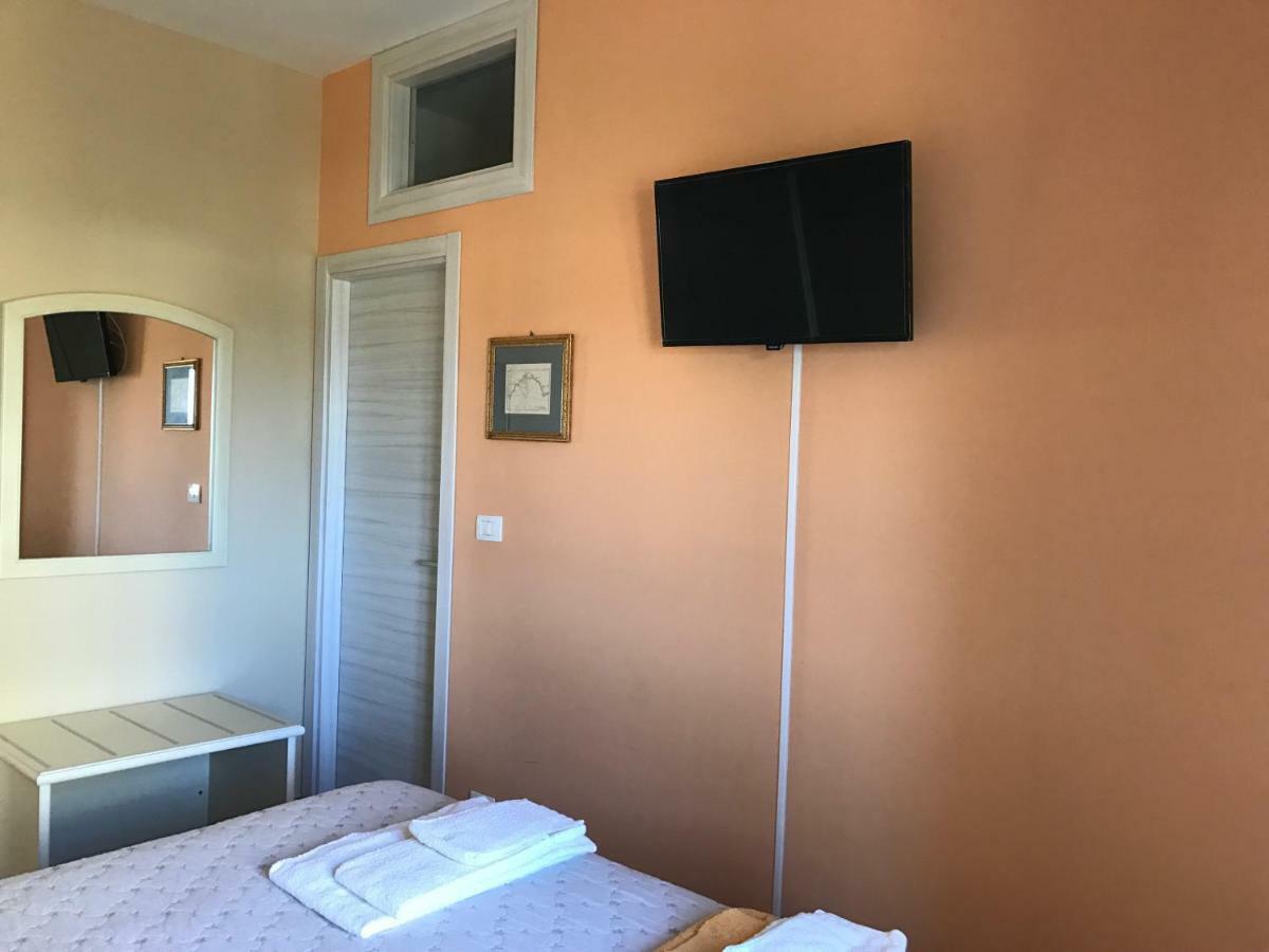 Frontemare Bed and Breakfast Agrigento Buitenkant foto